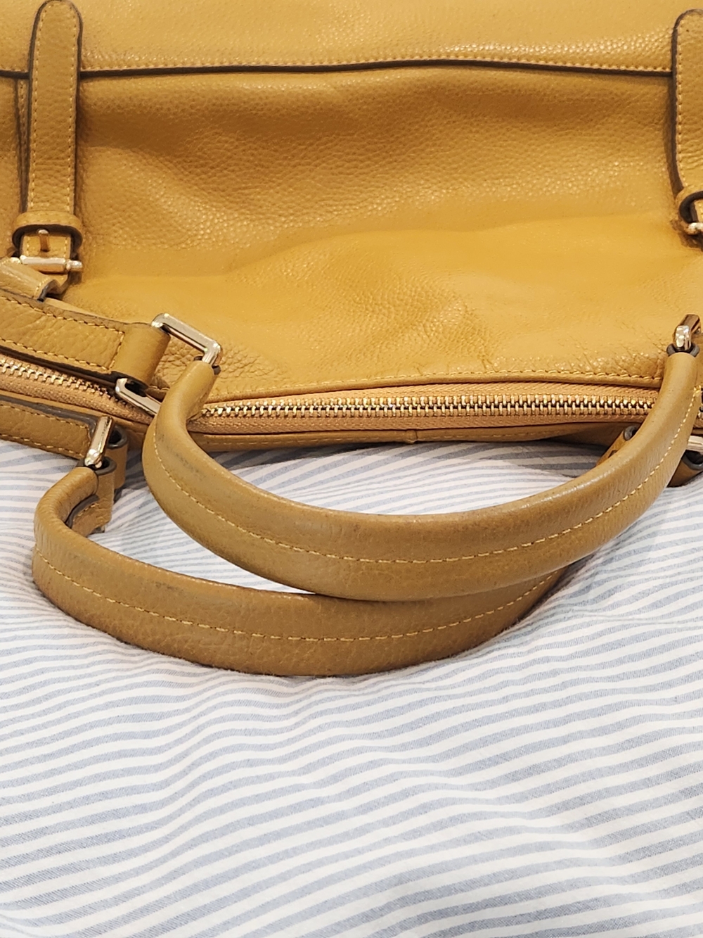 Ora Delphine Mustard Yellow Leather Tote Satchel - Picture 9 of 12